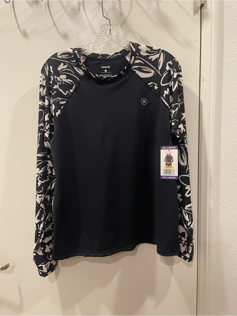 Hurley Black and Cream Floral Raglan Swim Top